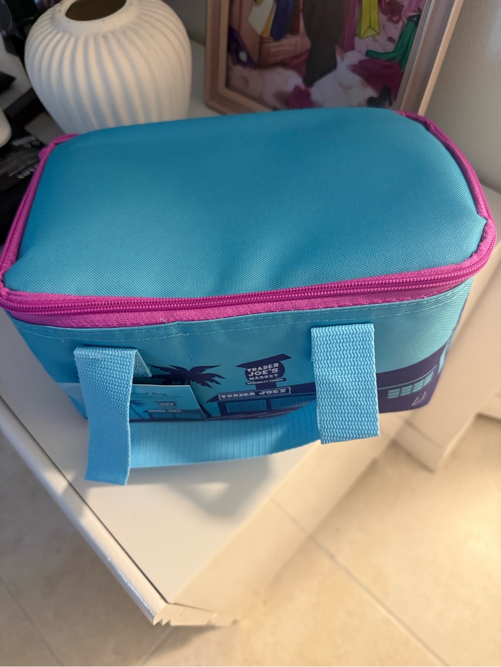 Trader Joe’s insulated lunch boxes in different colors, prices for ONE $29 - Picture 5 of 7